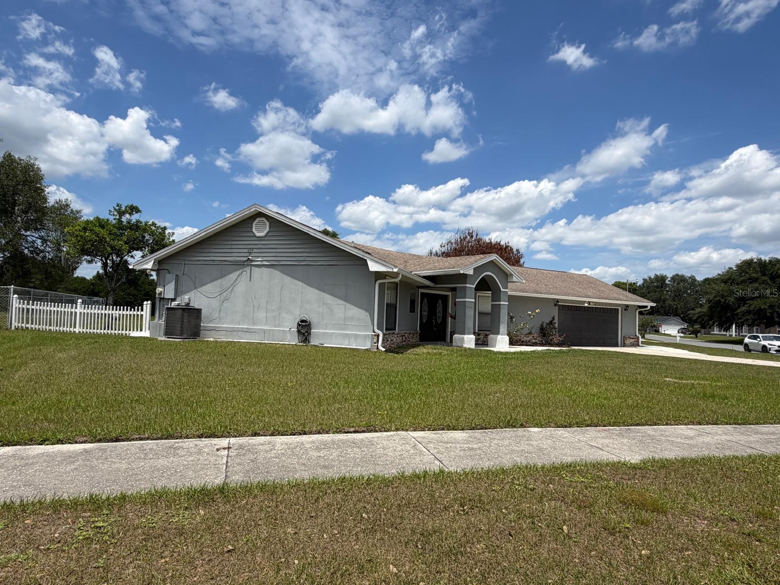 ROYALE OAKS PH 1 - Residential