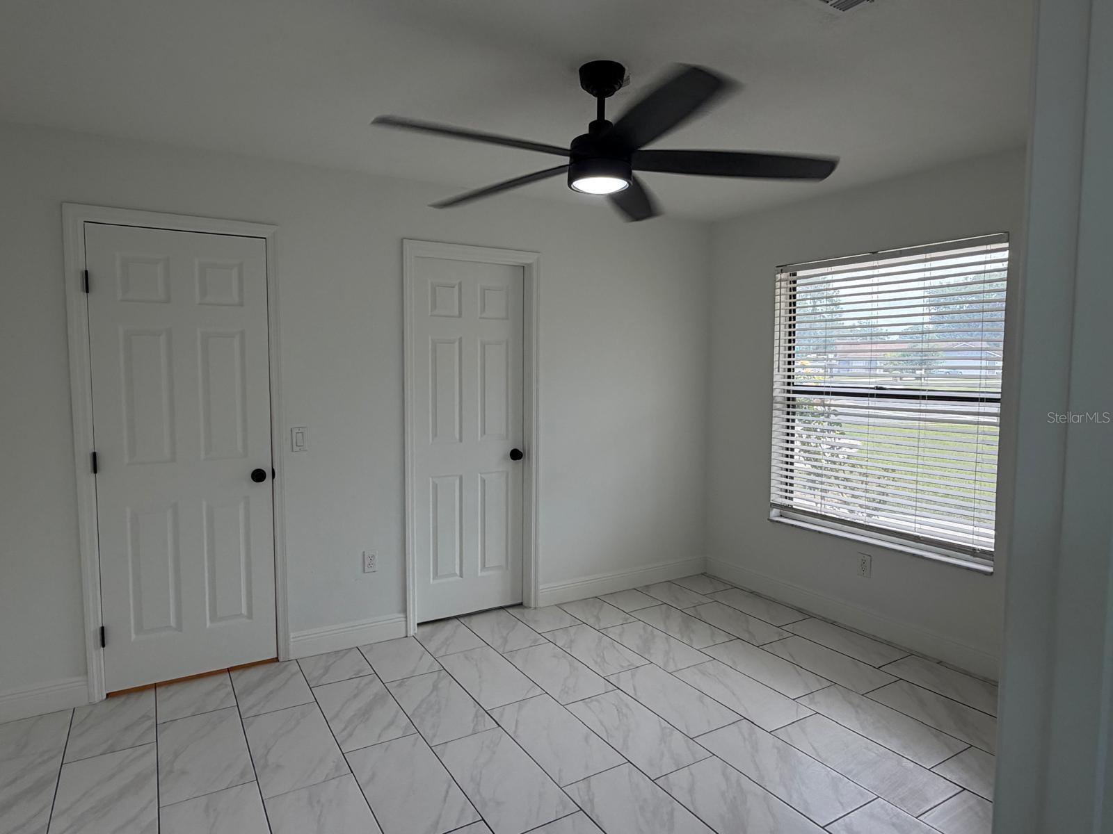 ROYALE OAKS PH 1 - Residential