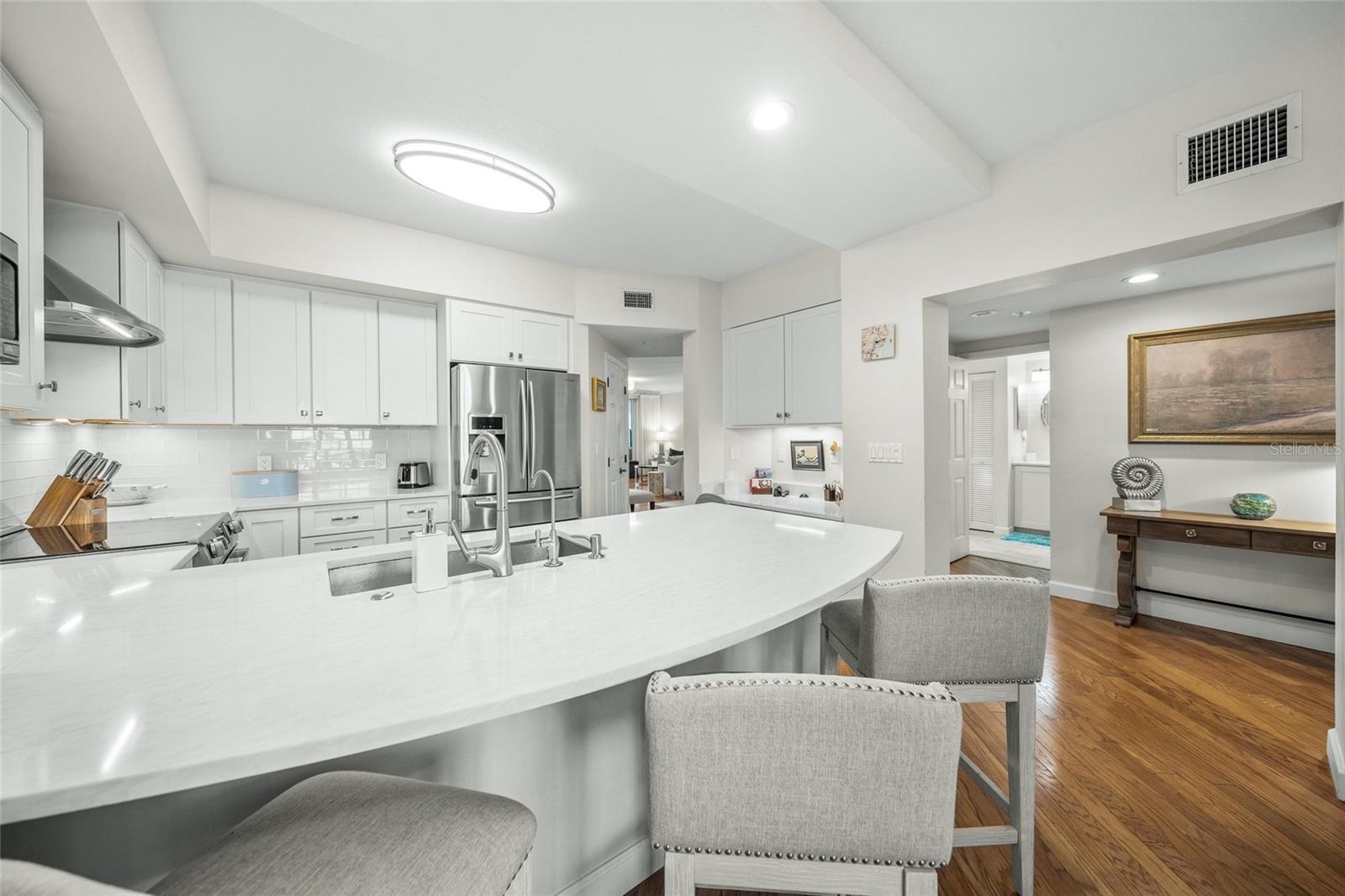 DOLPHIN BAY-SIESTA KEY SEC B - Residential
