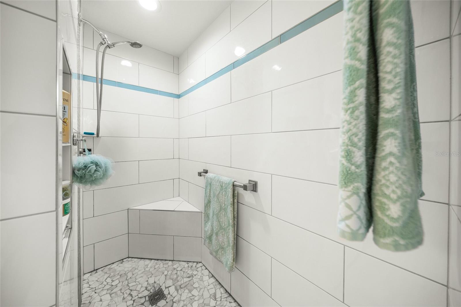 DOLPHIN BAY-SIESTA KEY SEC B - Residential