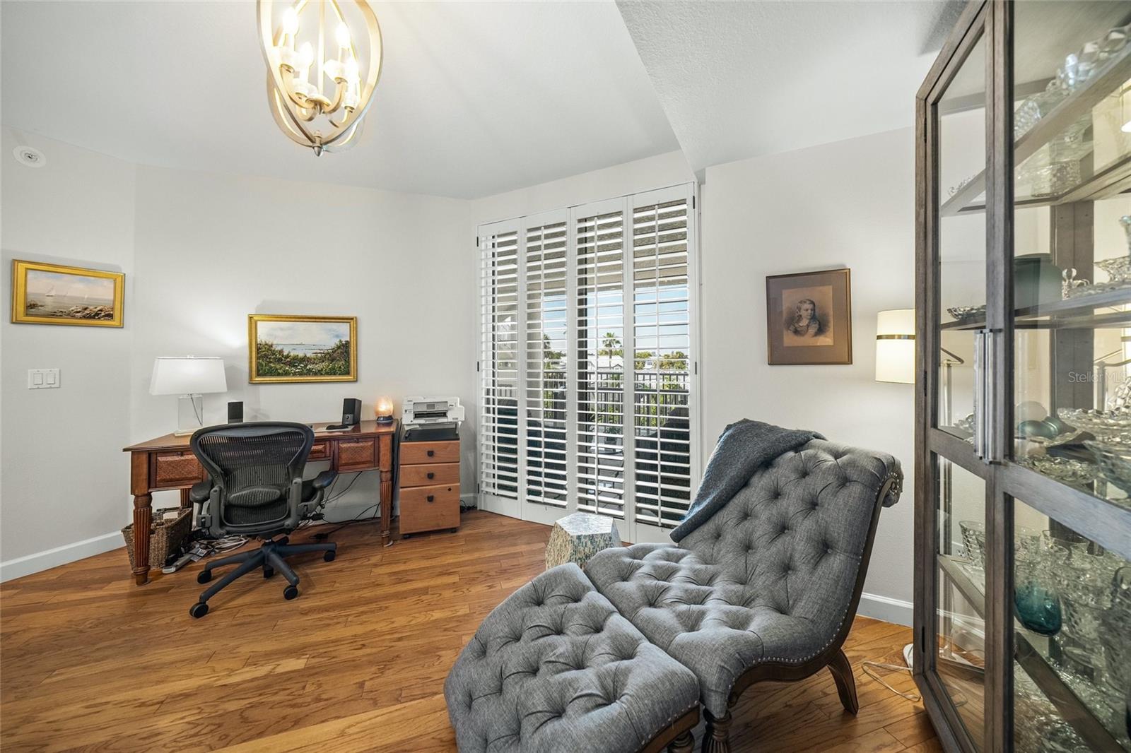 DOLPHIN BAY-SIESTA KEY SEC B - Residential