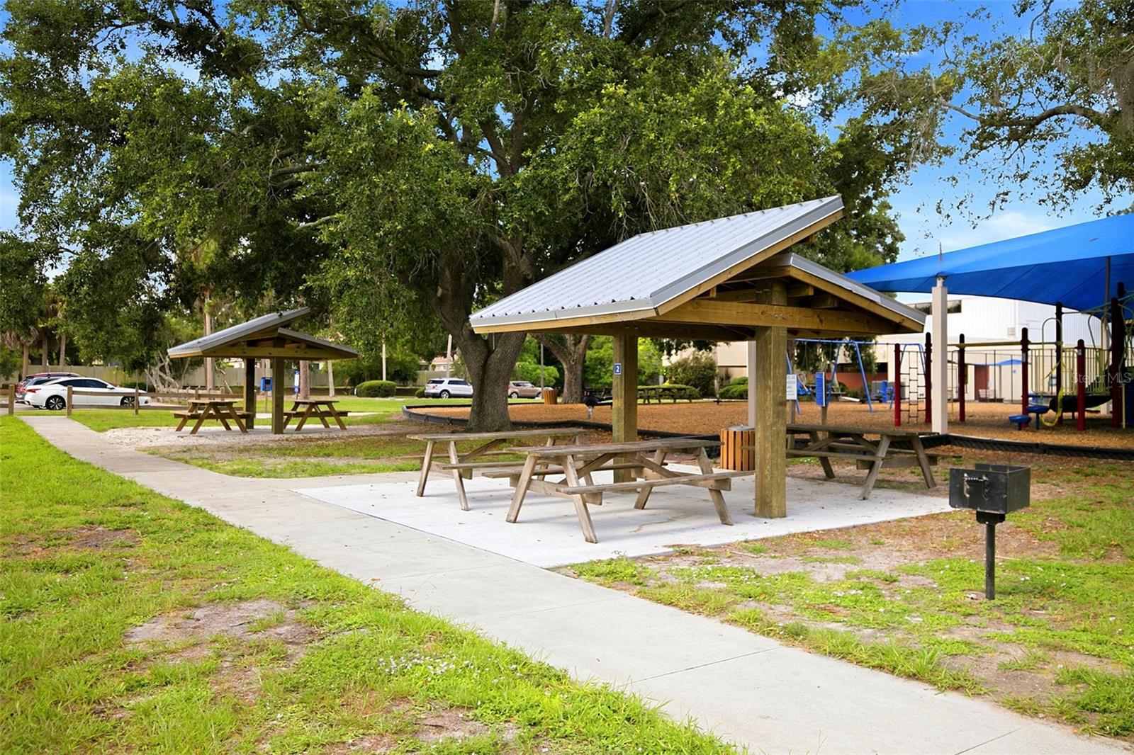 CALLISTA VILLAGE - Residential