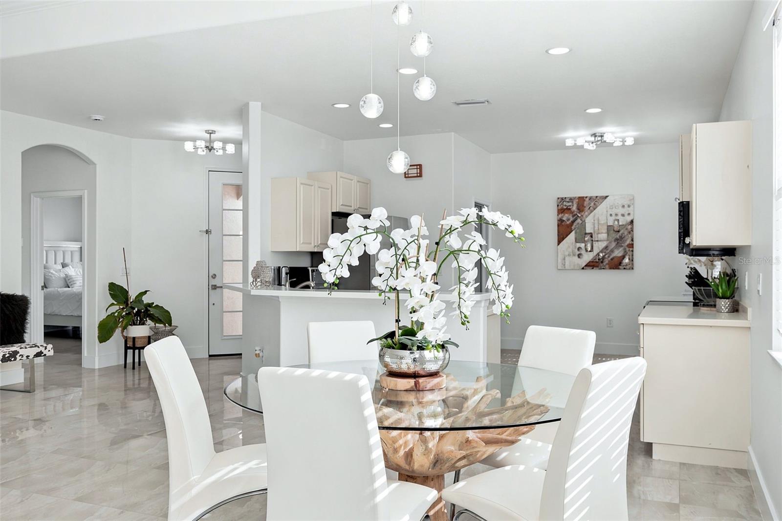 CALLISTA VILLAGE - Residential