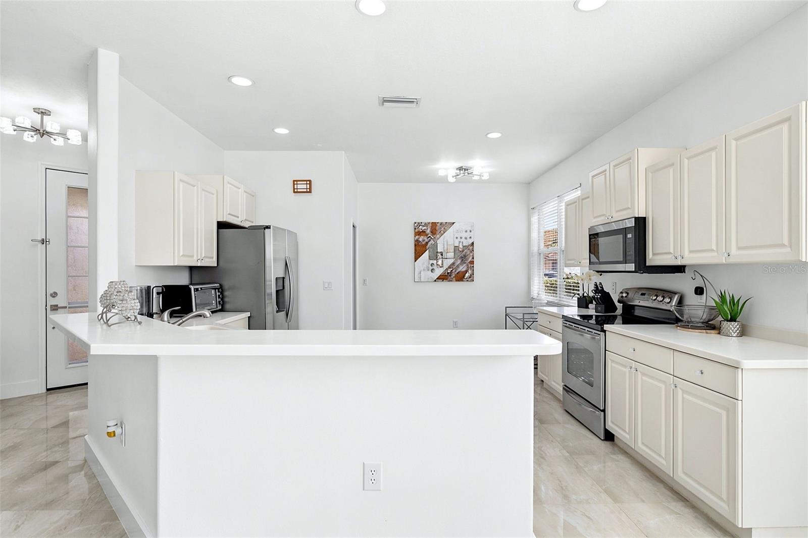 CALLISTA VILLAGE - Residential