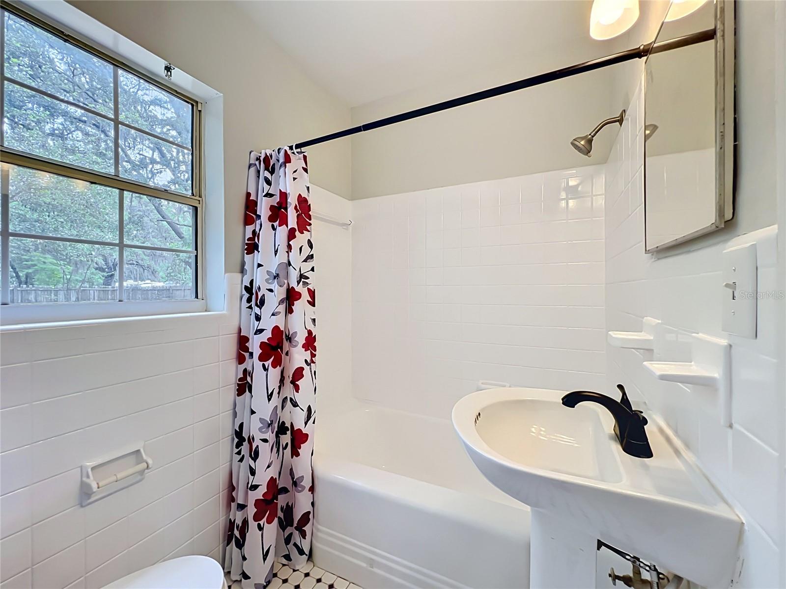BEL-AIR SANFORD - Residential