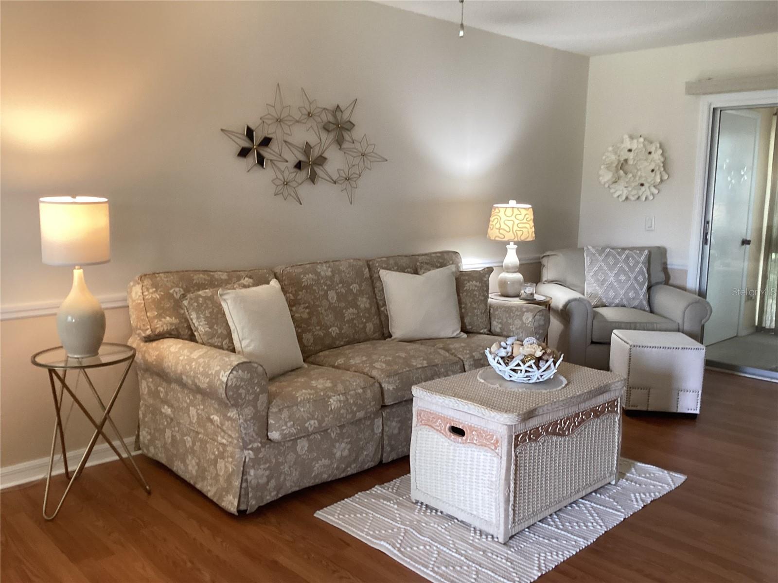 GREEN DOLPHIN PARK CONDO - Residential