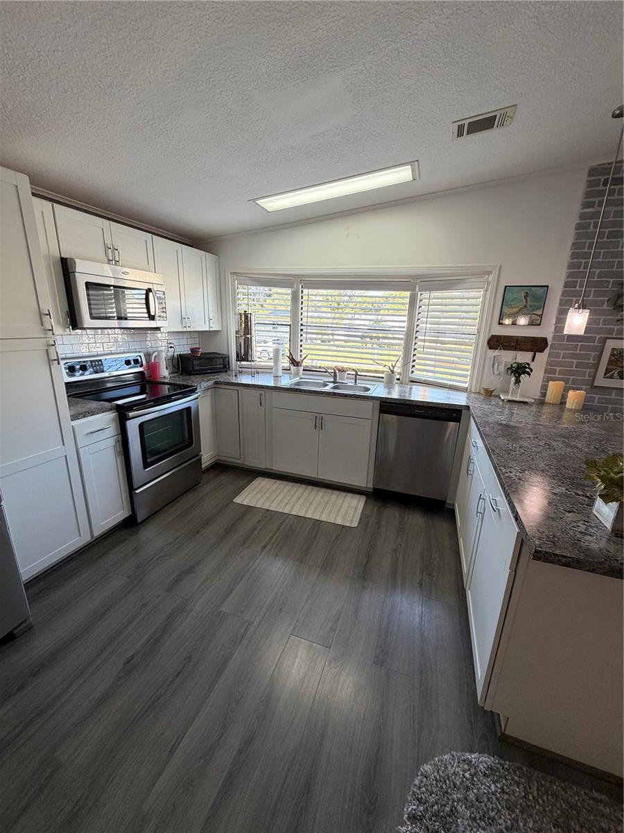 ORLANDO INDUST PARK - Residential