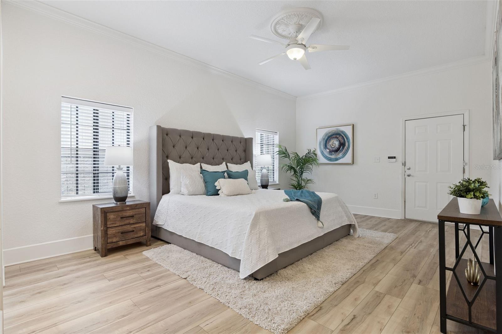 LAKE HARNEY SHORES 1ST ADD - Residential