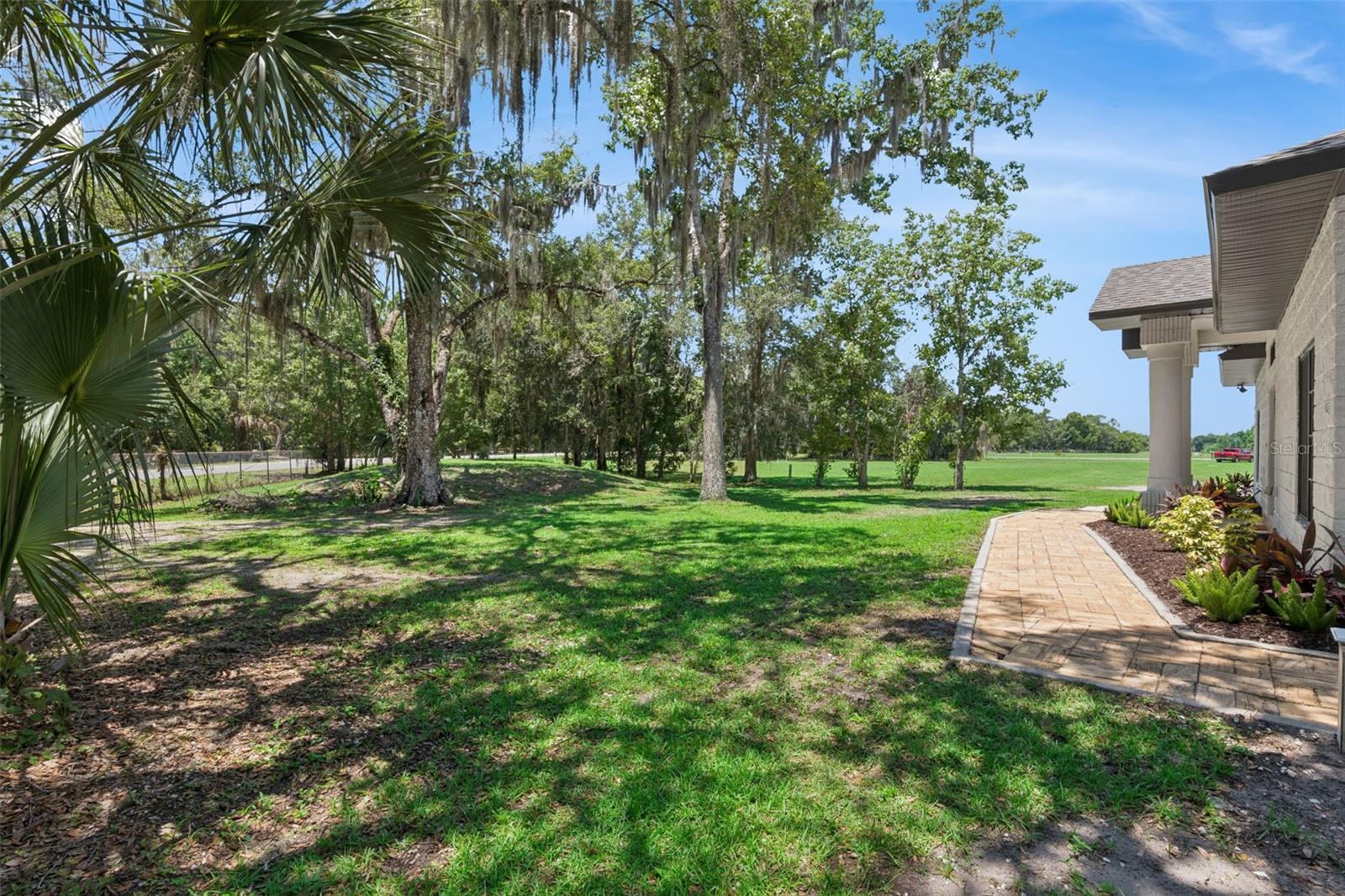 LAKE HARNEY SHORES 1ST ADD - Residential
