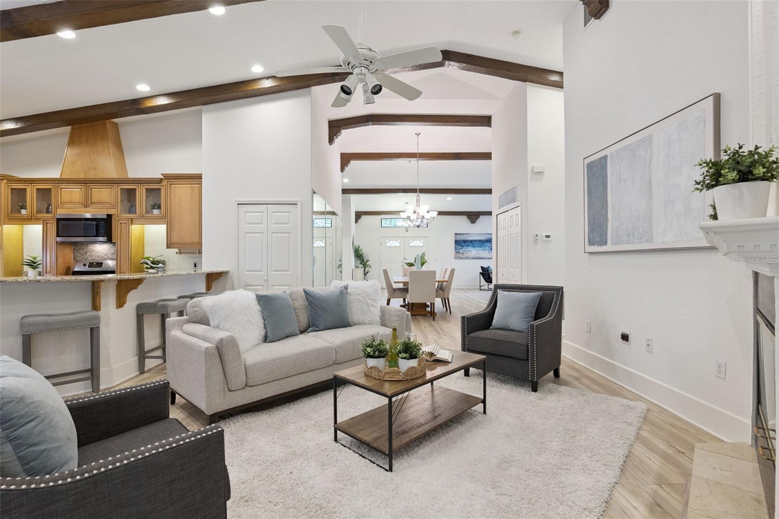 LAKE HARNEY SHORES 1ST ADD - Residential