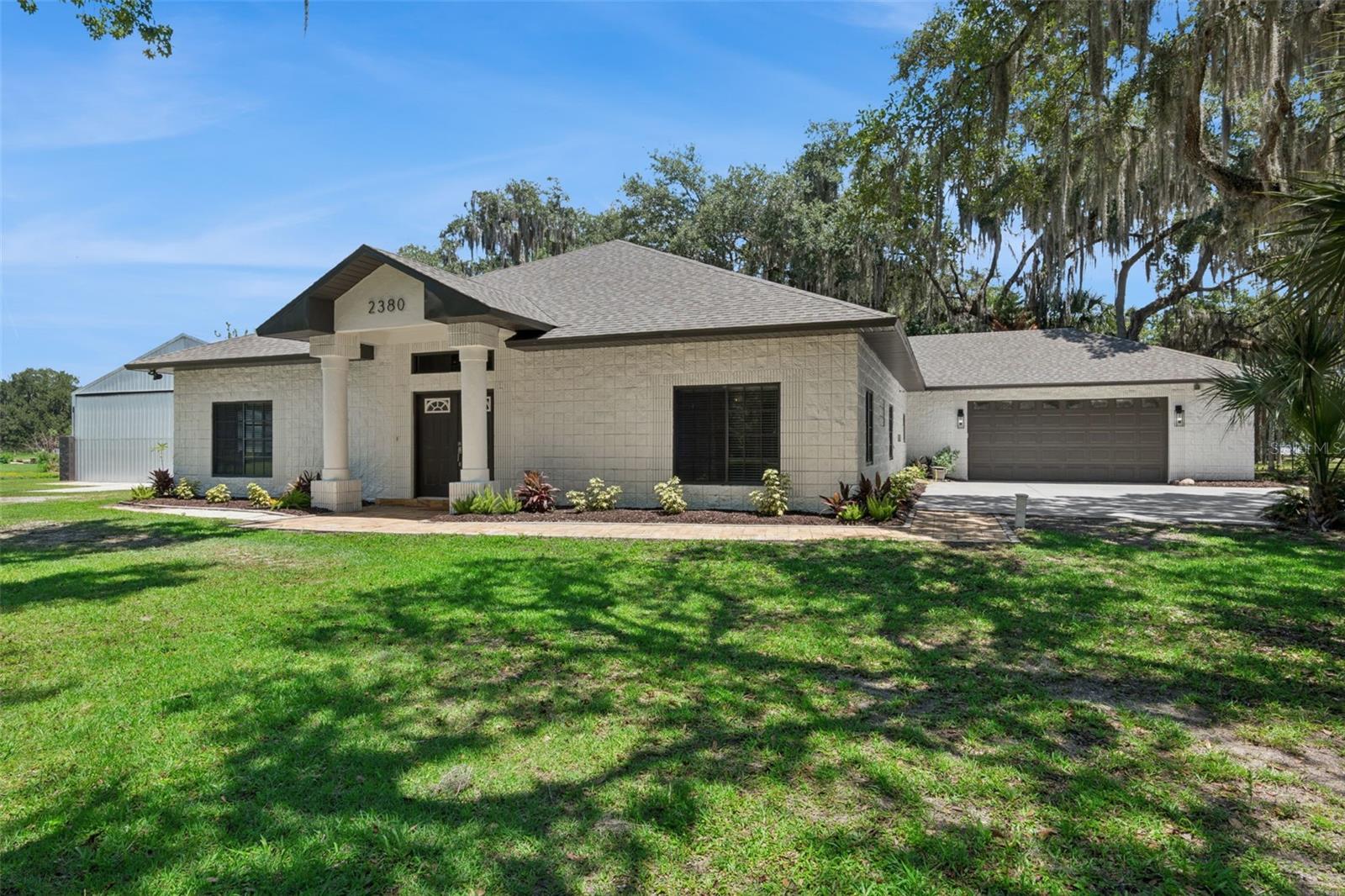 LAKE HARNEY SHORES 1ST ADD - Residential