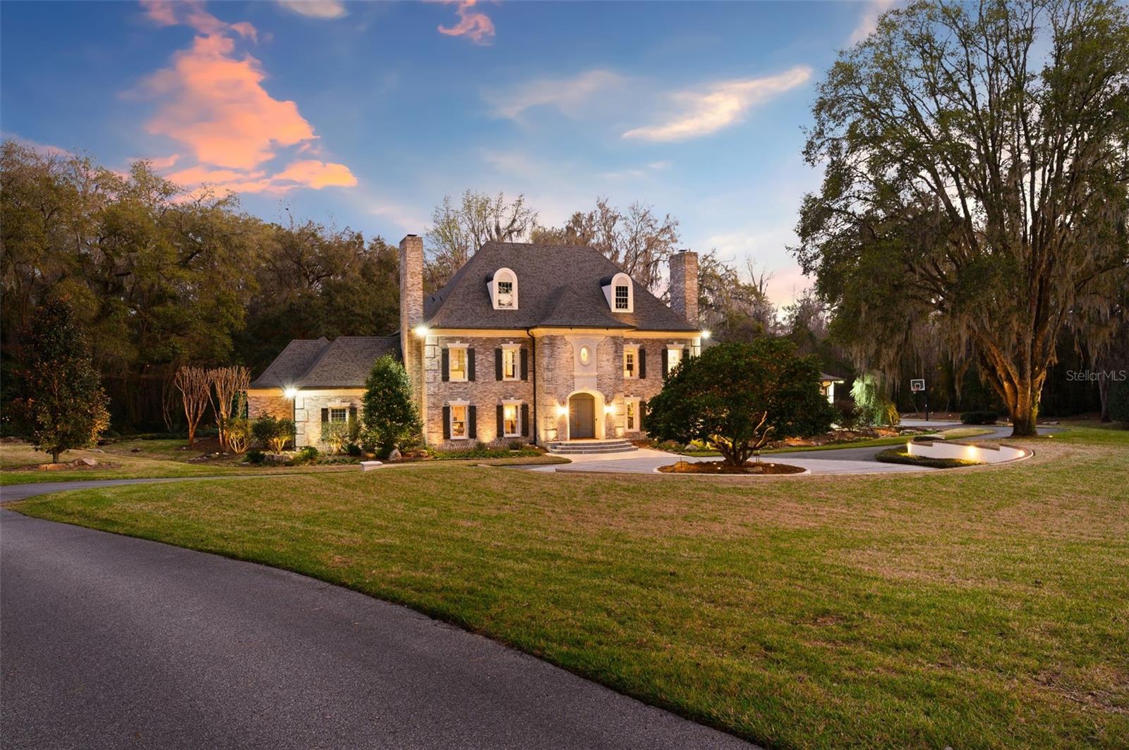 TOMOCA HILLS - Residential