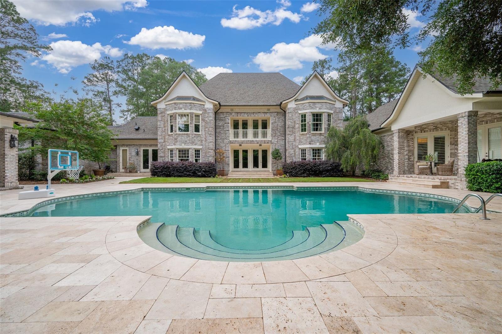 TOMOCA HILLS - Residential