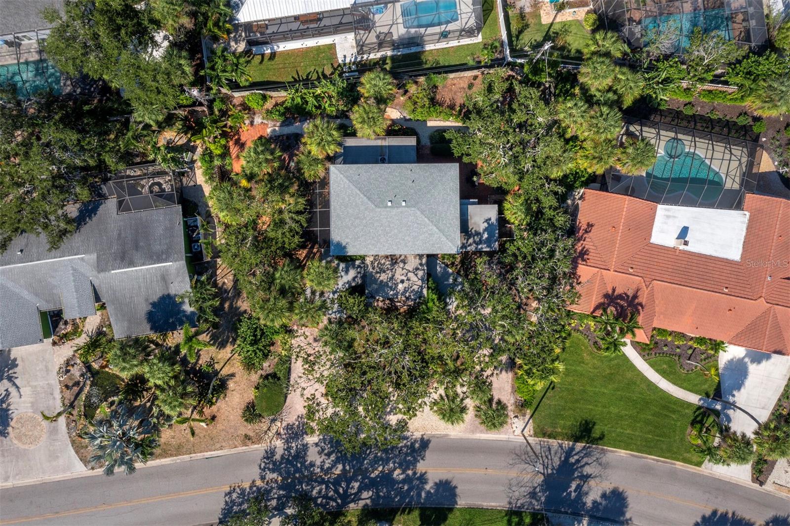 SIESTA ISLES - Residential