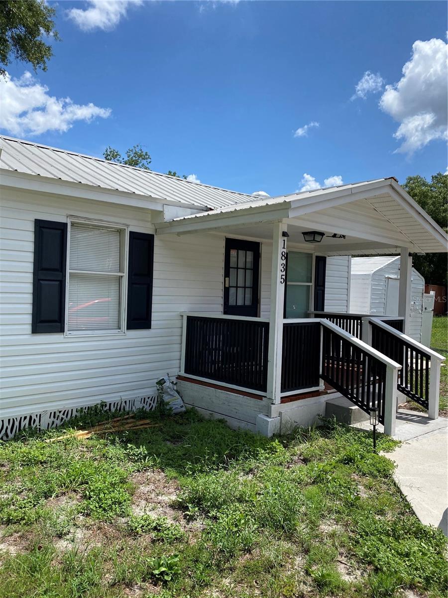 Own for less Than renting!What a great location, the perfect home for those who love space, privacy and a Front porch! This home is move in ready. Great size living room and bedroom. The back porch is an added bonus With no back door Naigbor. Lots of cement drive to park several cars. Seller willing to pay closing cost for the right offer.