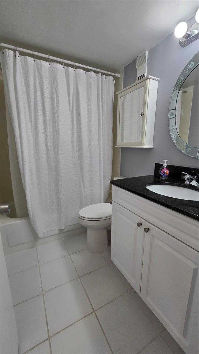 THE PARKLAND A CONDO - Residential Lease