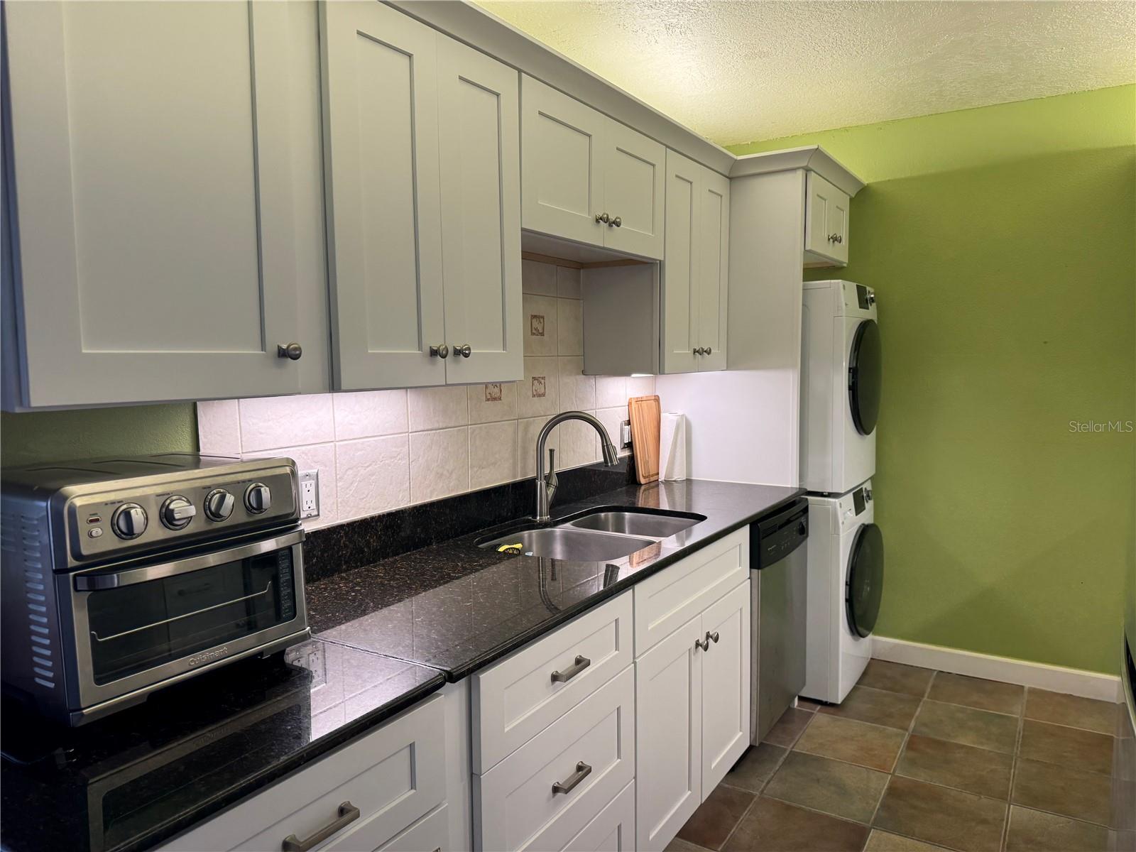 THE PARKLAND A CONDO - Residential Lease
