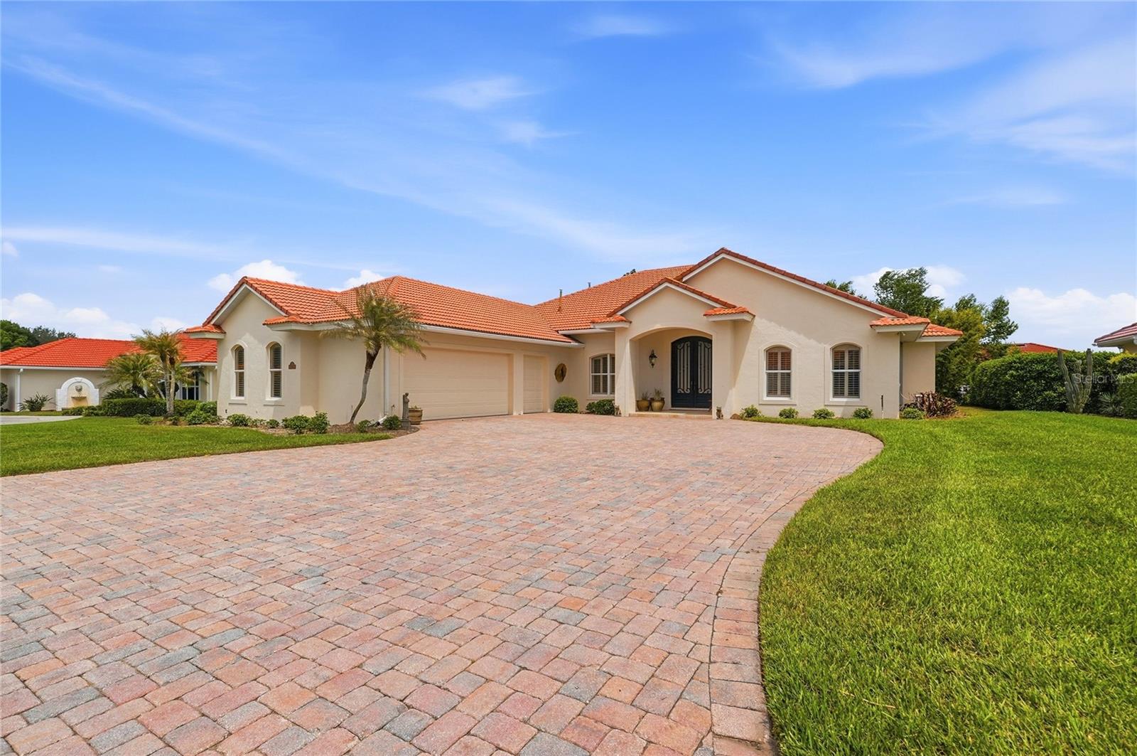 COUNTRY CLUB VILLAGE PH 02 - Residential