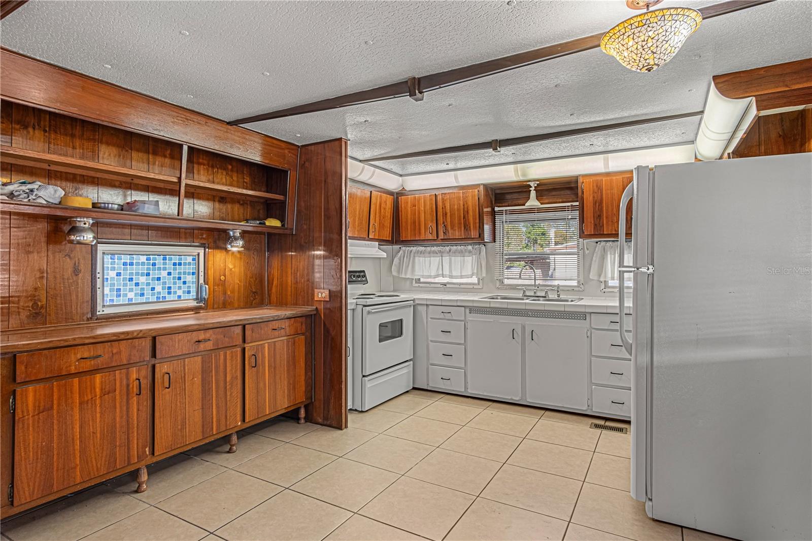 TROPICAL MOBILE HOME VILLAGE - Residential