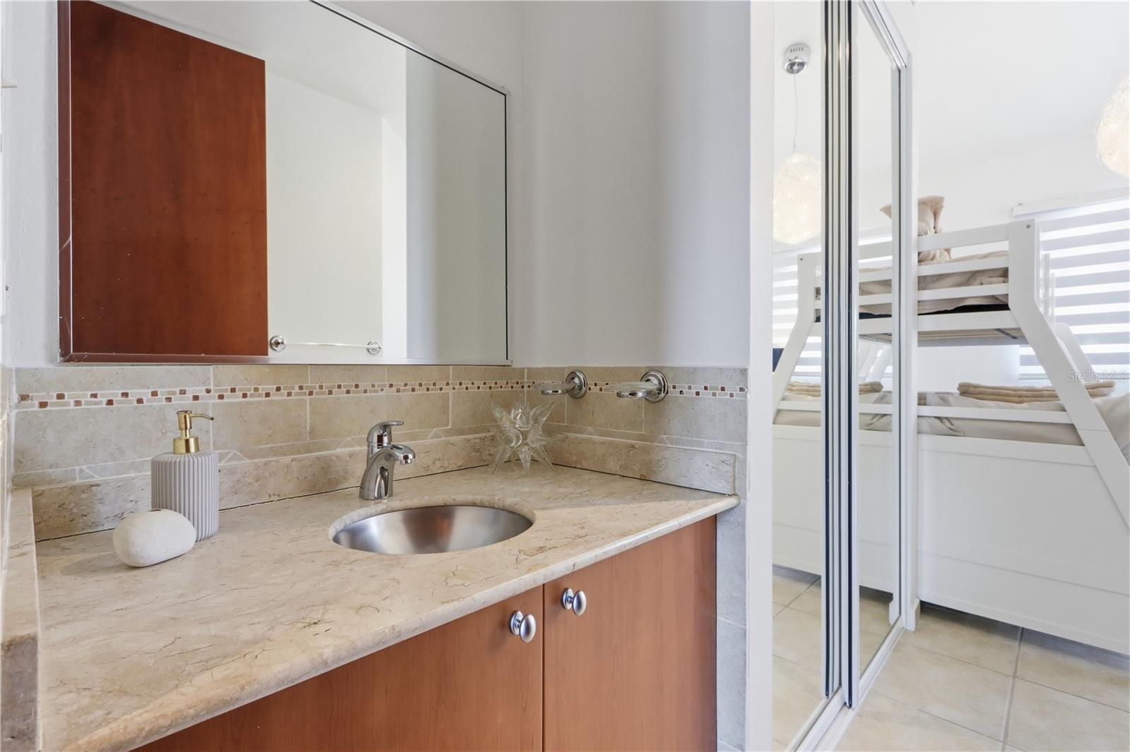 AQUABELLA - Residential