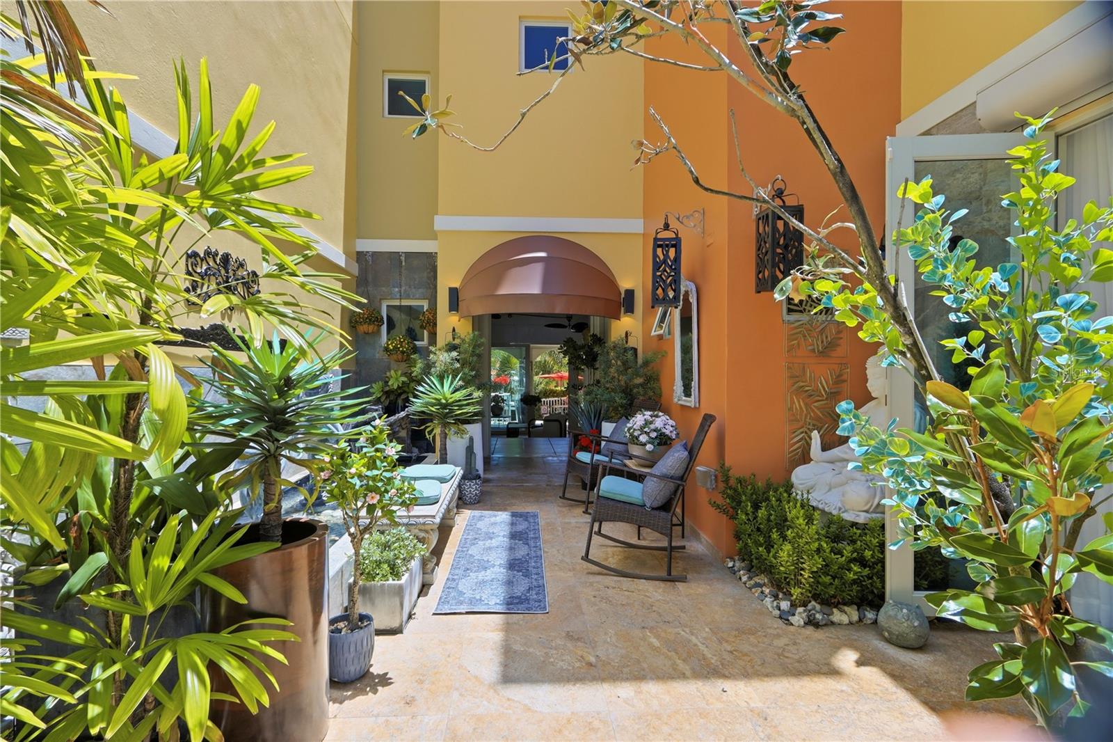 AQUABELLA - Residential