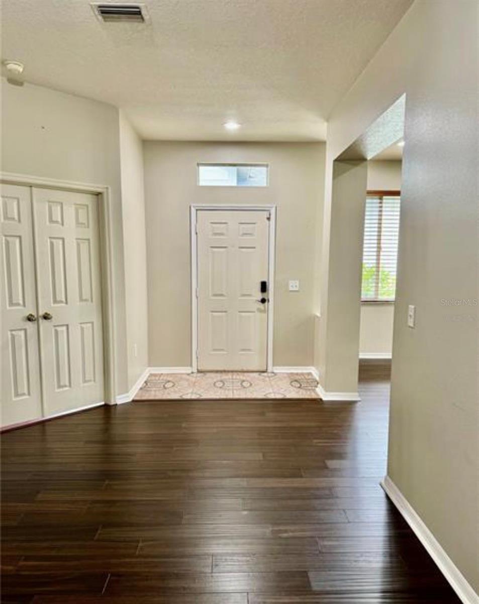 MEADOW POINTE PRCL 12 - Residential Lease