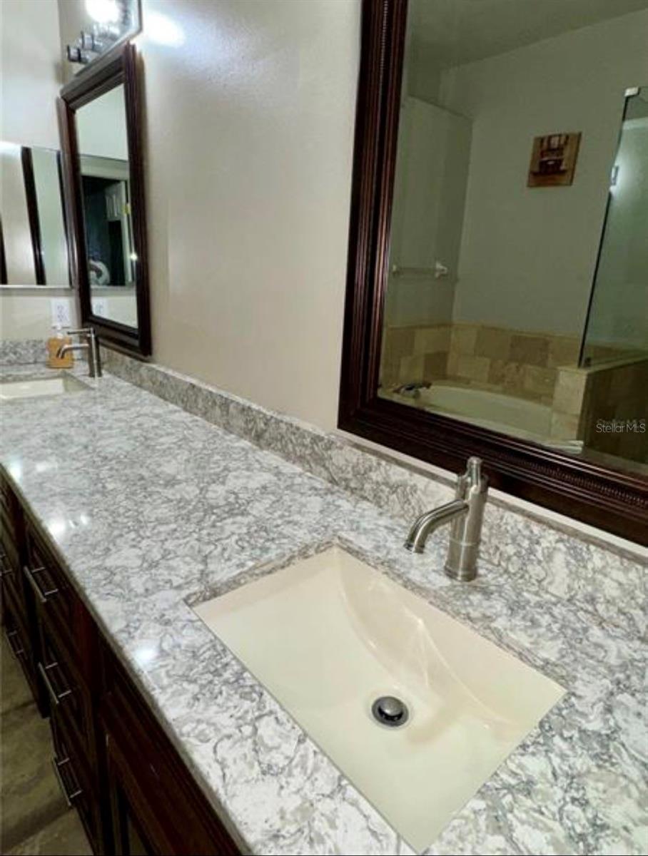 MEADOW POINTE PRCL 12 - Residential Lease