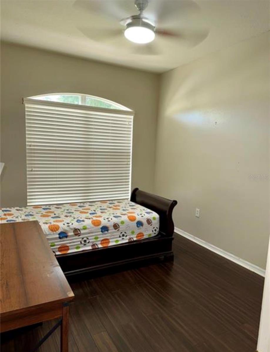 MEADOW POINTE PRCL 12 - Residential Lease