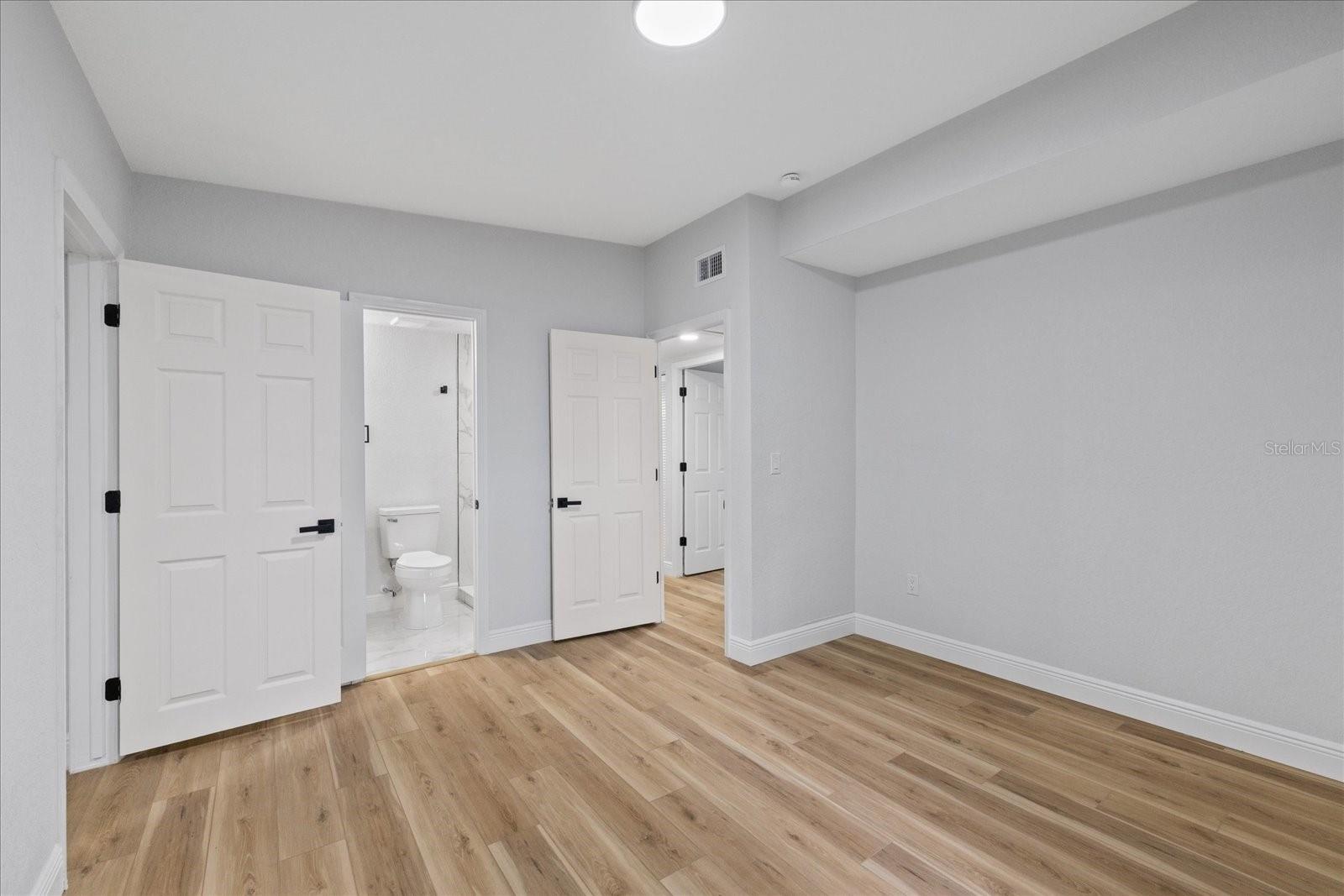 LAKEWOOD ESTATES UNIT 4 - Residential