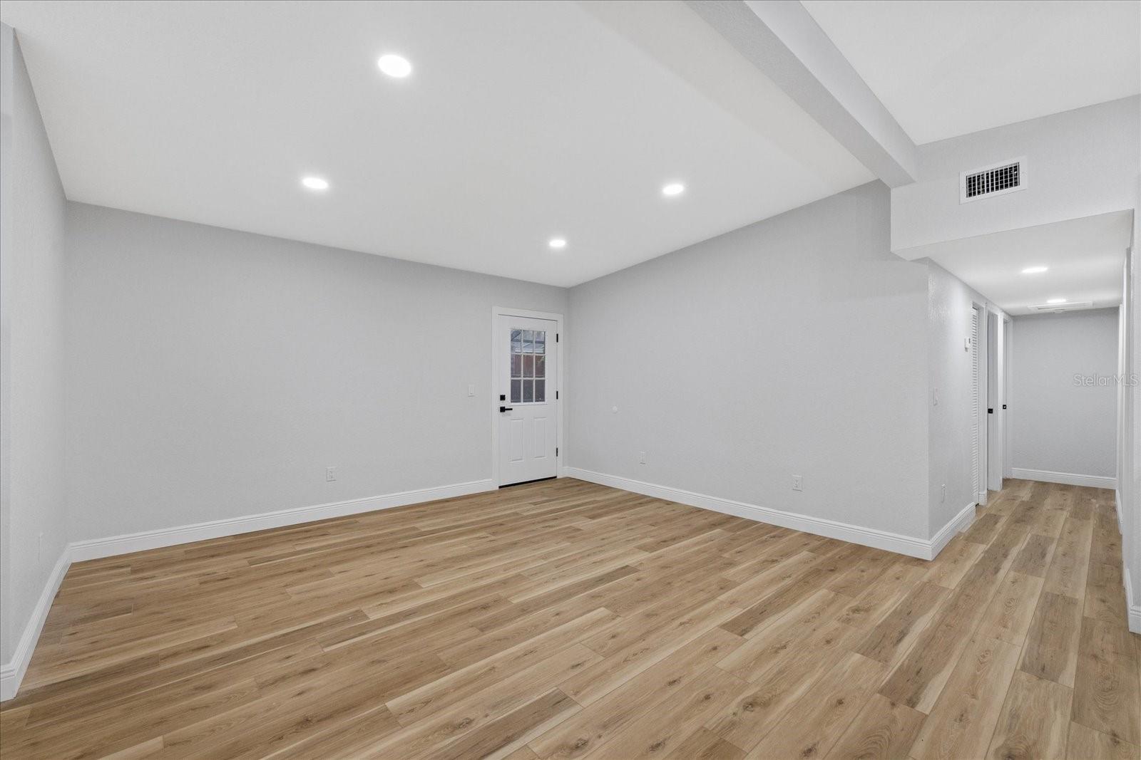LAKEWOOD ESTATES UNIT 4 - Residential
