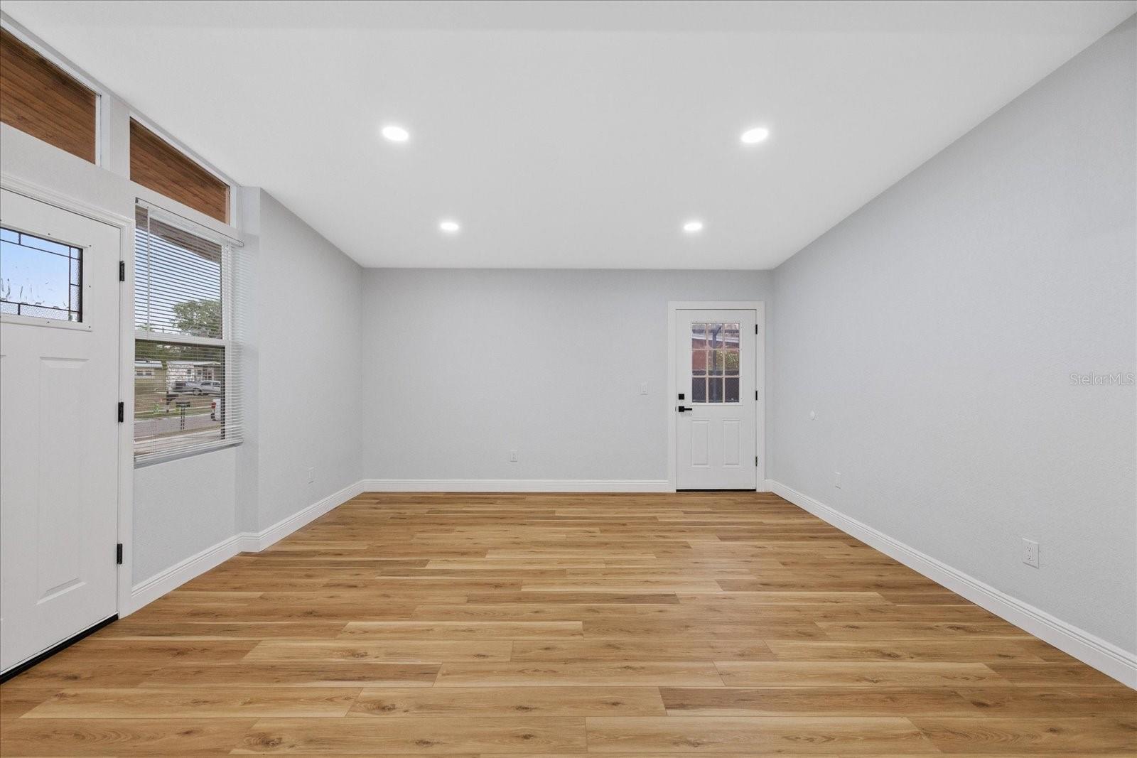 LAKEWOOD ESTATES UNIT 4 - Residential