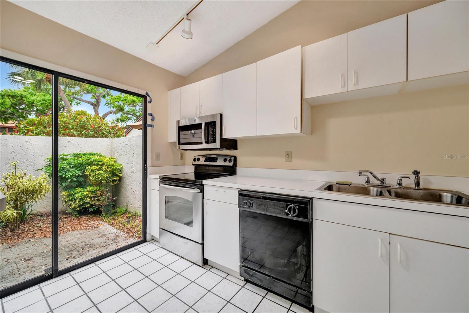 FORTY THREE WEST PALMS II PH 2 & 3 - Residential