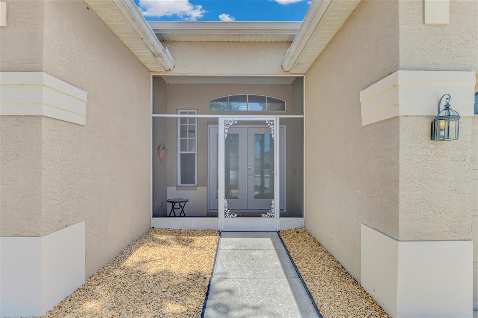 WOODMERE LAKES - Residential