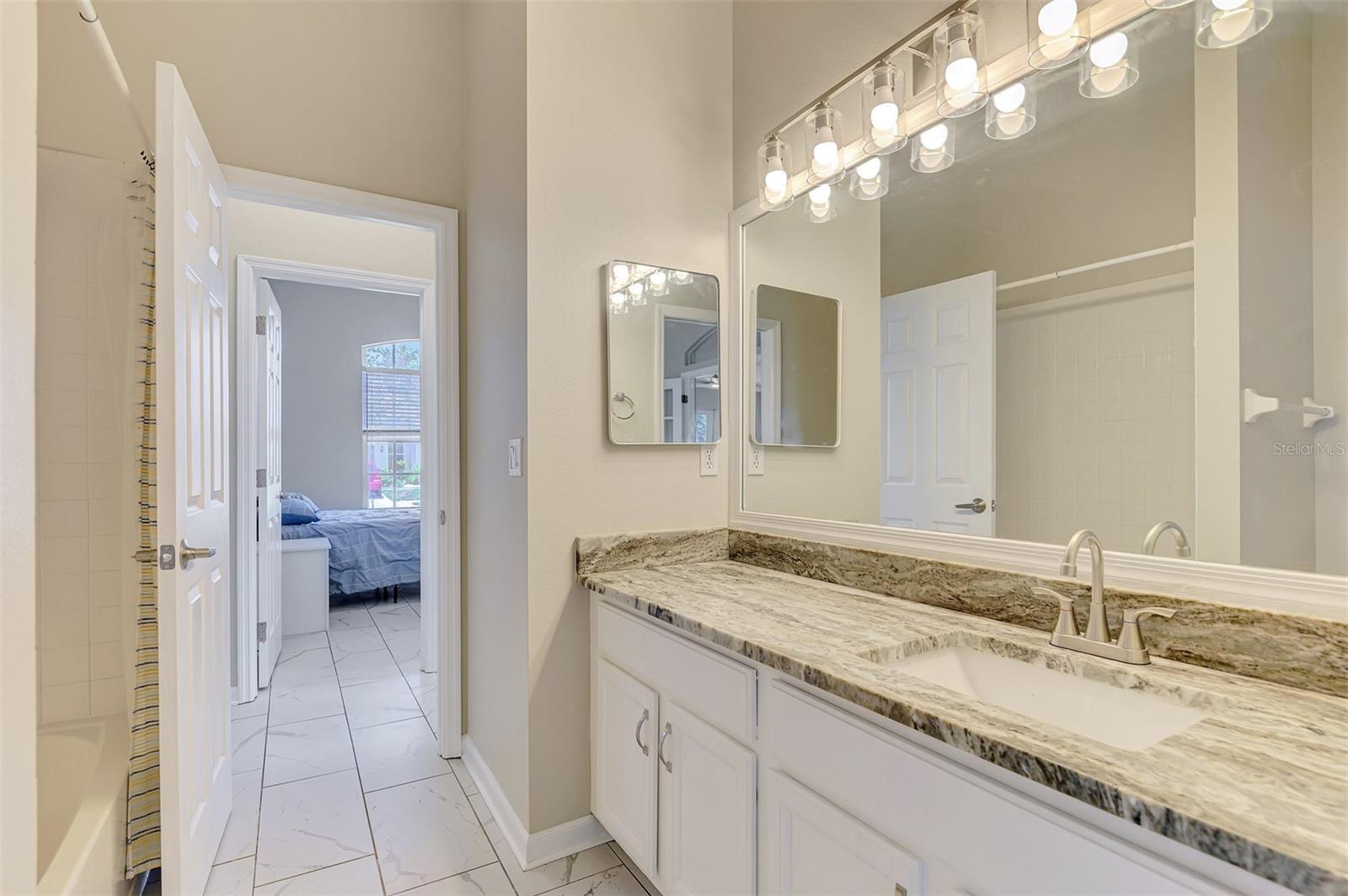 WOODMERE LAKES - Residential