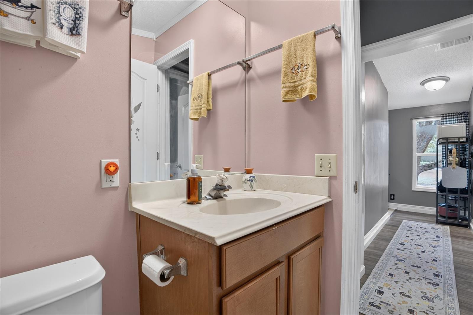 LEISURE HILLS - Residential