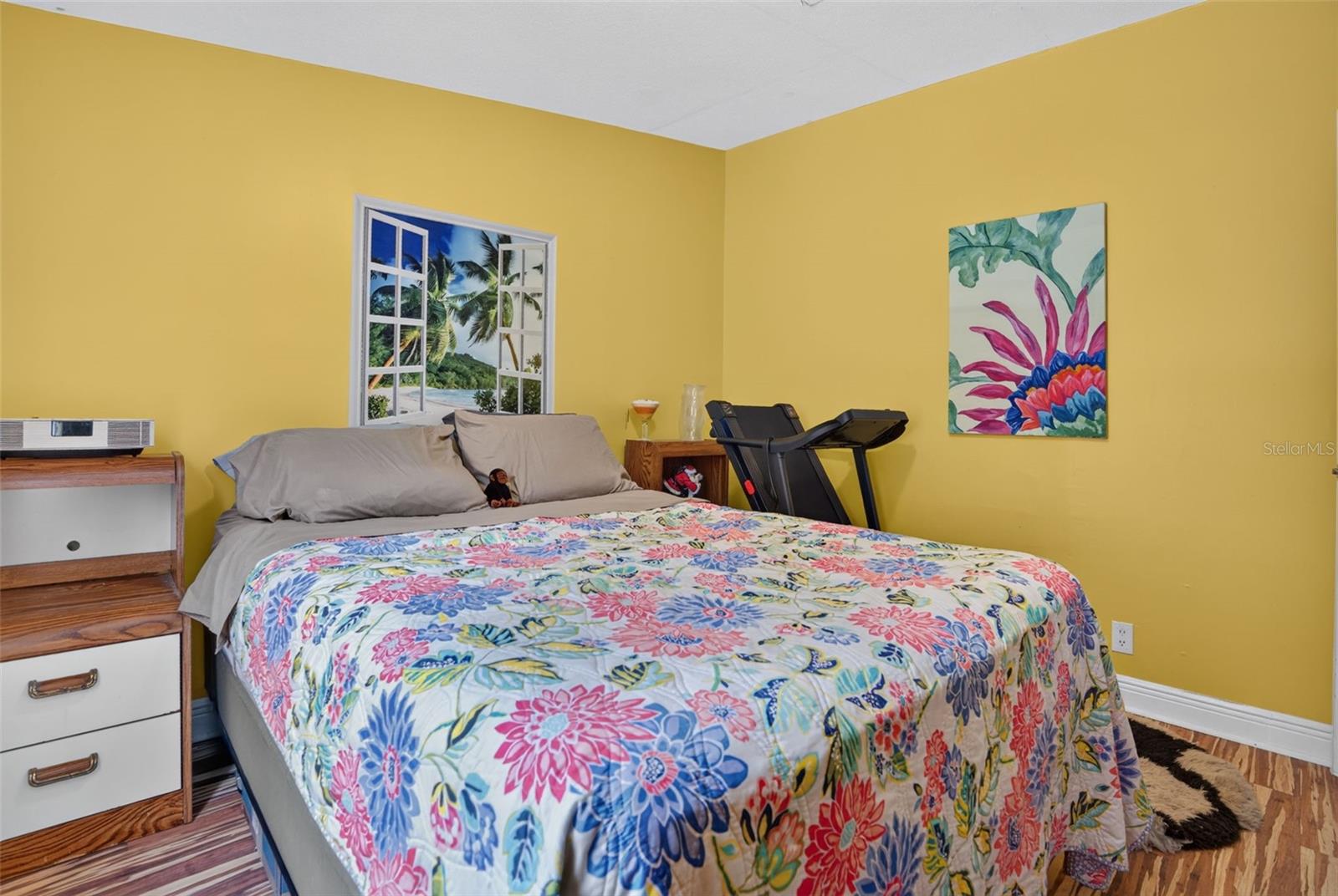LEISURE HILLS - Residential