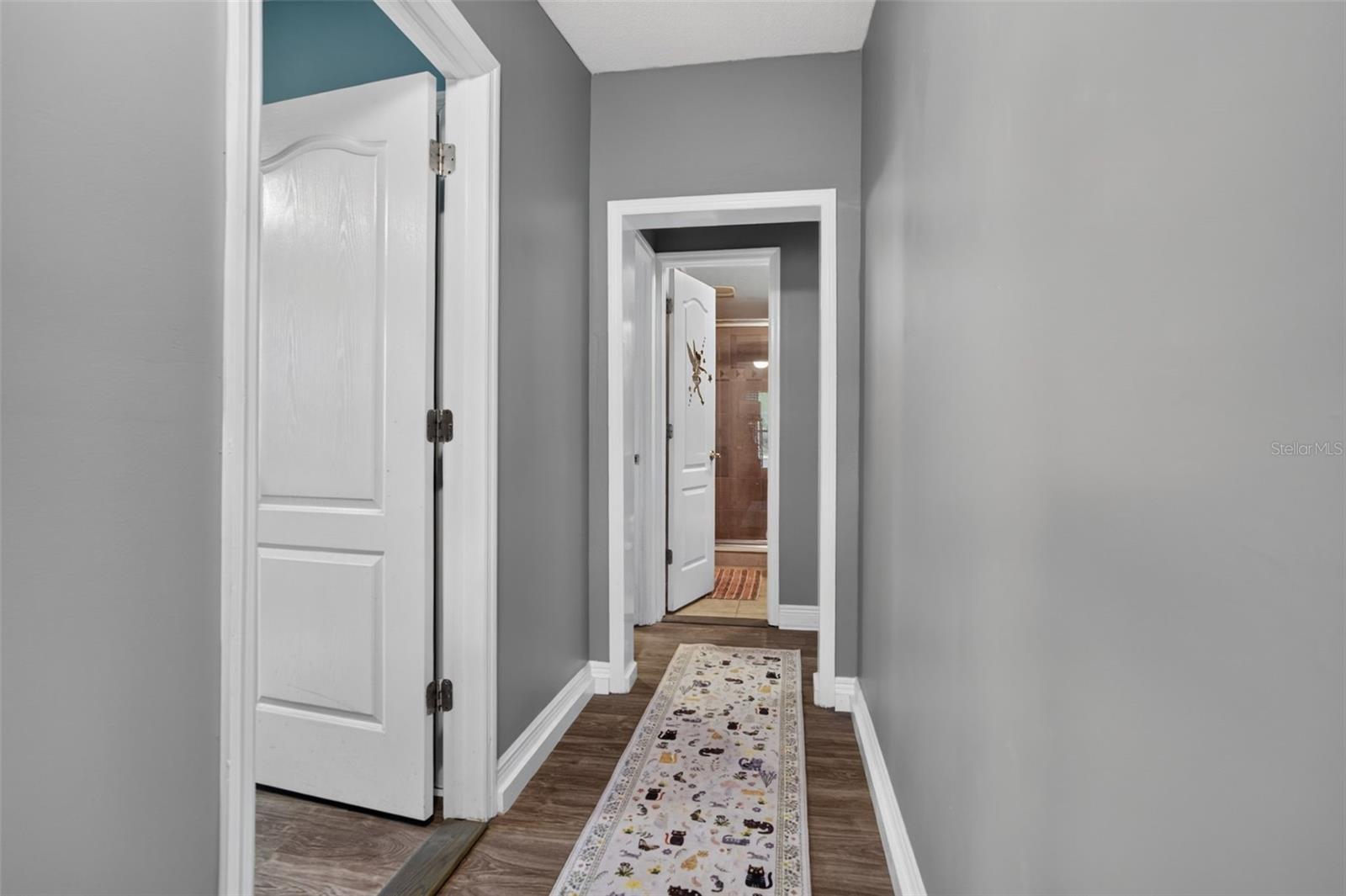LEISURE HILLS - Residential