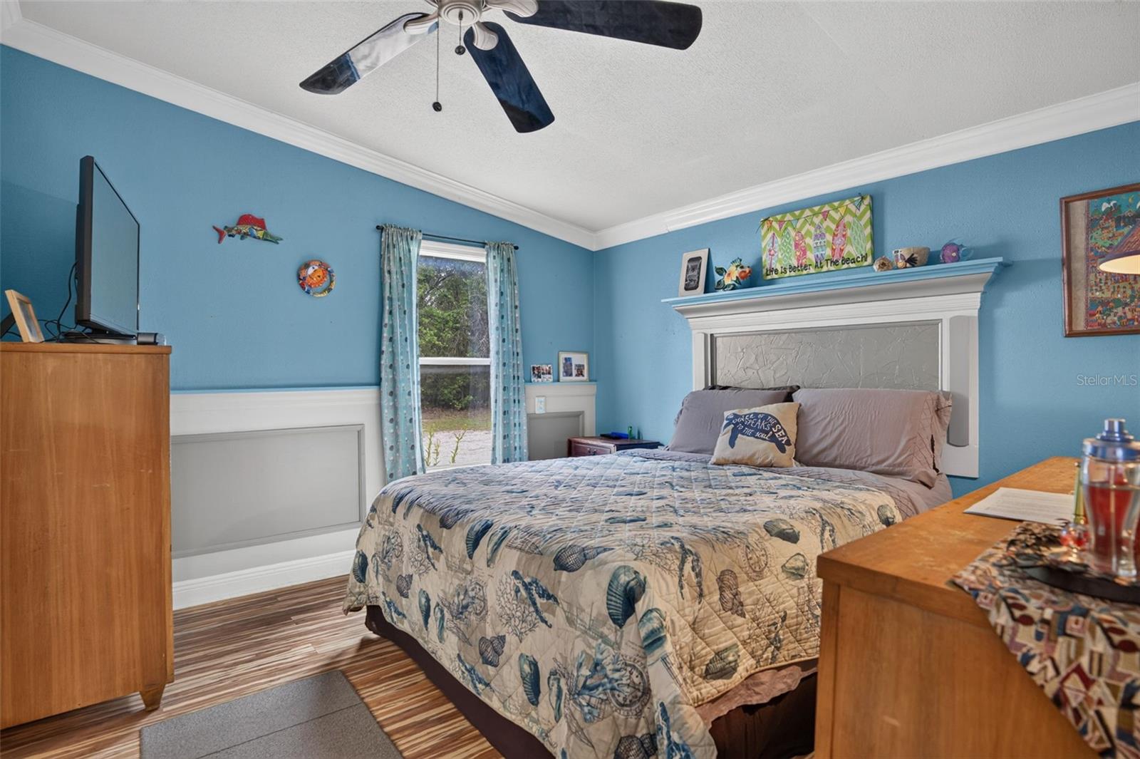 LEISURE HILLS - Residential