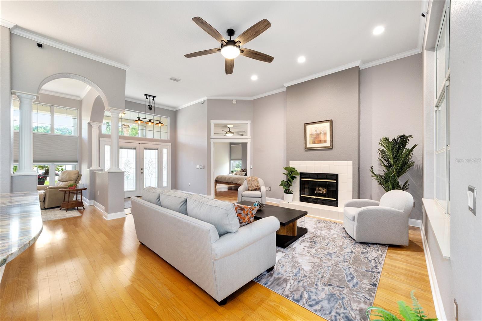OAK RUN FAIRWAY OAKS - Residential