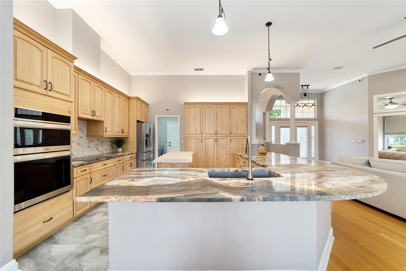 OAK RUN FAIRWAY OAKS - Residential