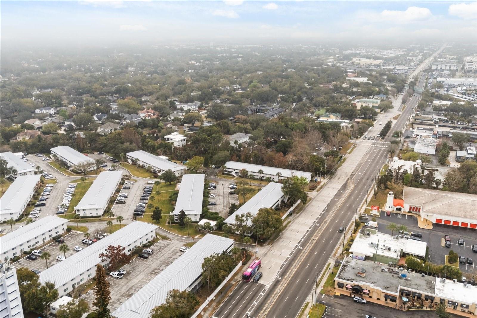 LAKE MAITLAND TERRACE APTS - Residential