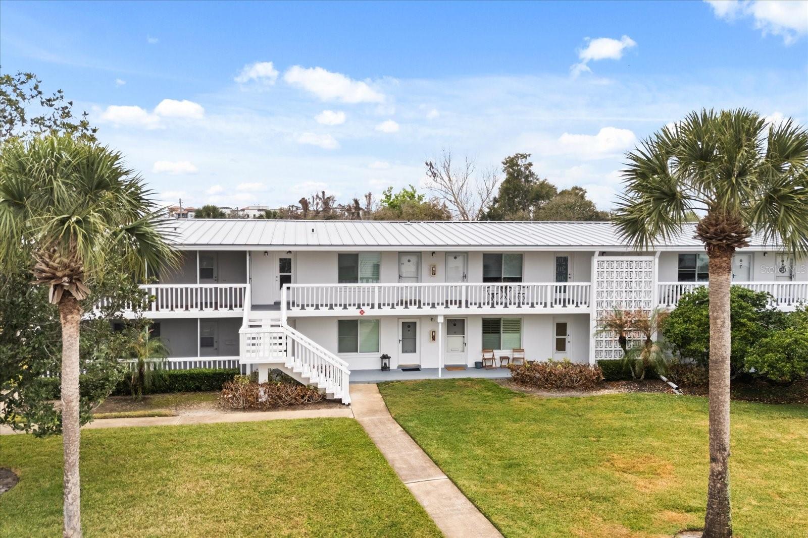 LAKE MAITLAND TERRACE APTS - Residential