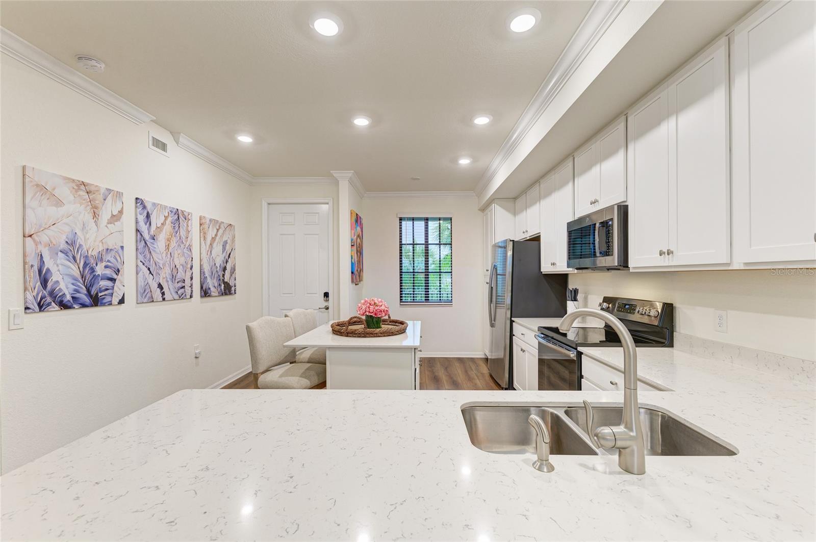 TERRACE IV AT LAKEWOOD NATIONAL PH II - Residential