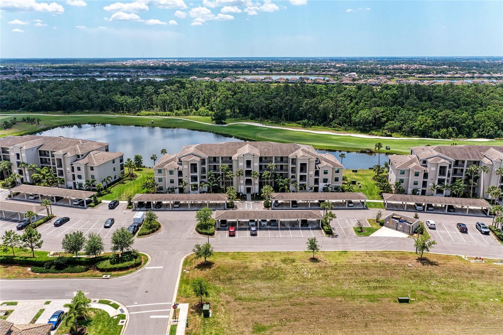 TERRACE IV AT LAKEWOOD NATIONAL PH II - Residential