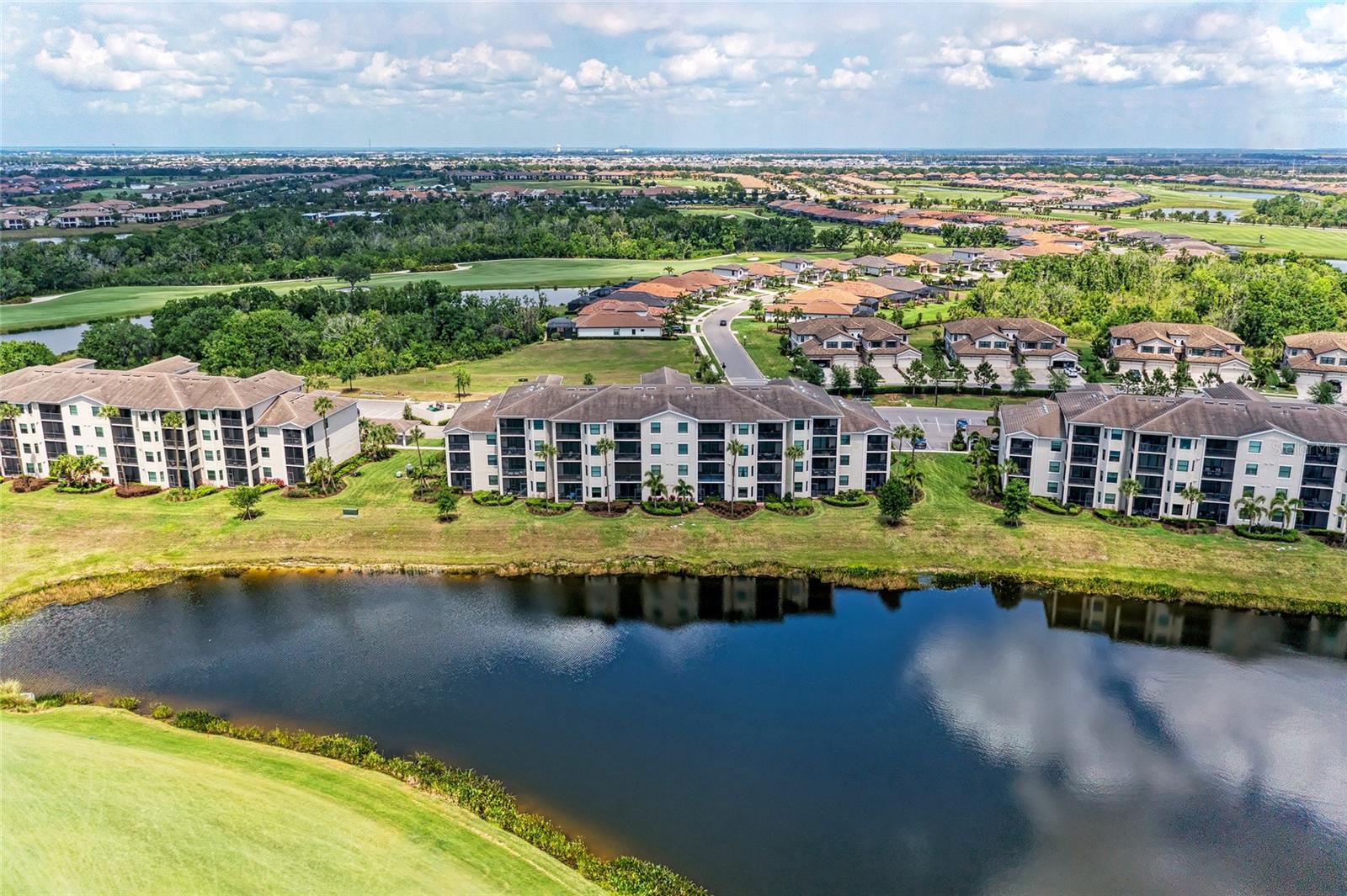 TERRACE IV AT LAKEWOOD NATIONAL PH II - Residential