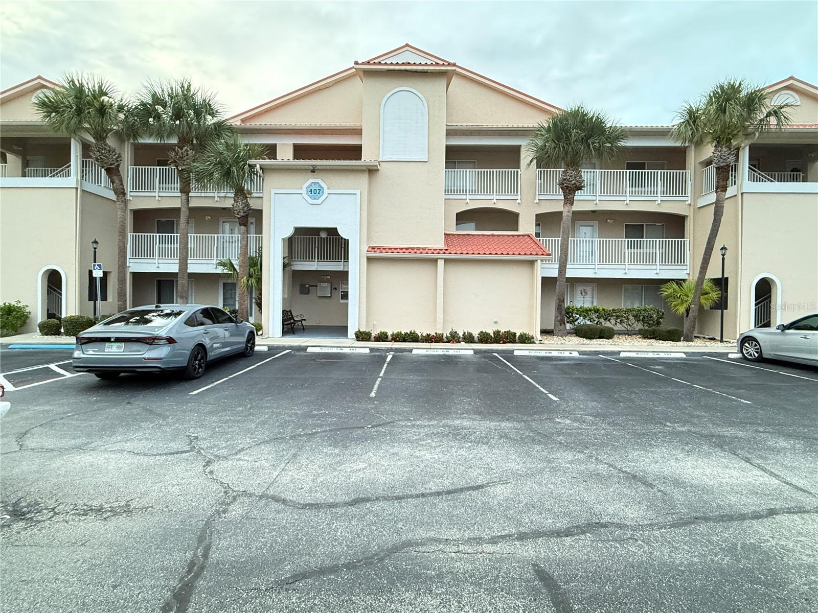 BOUCHELLE ISLAND CONDO - Residential