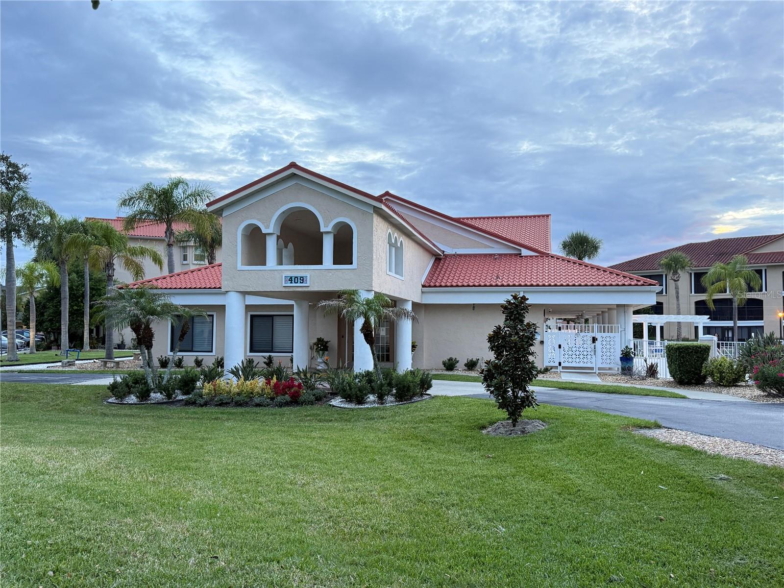 BOUCHELLE ISLAND CONDO - Residential