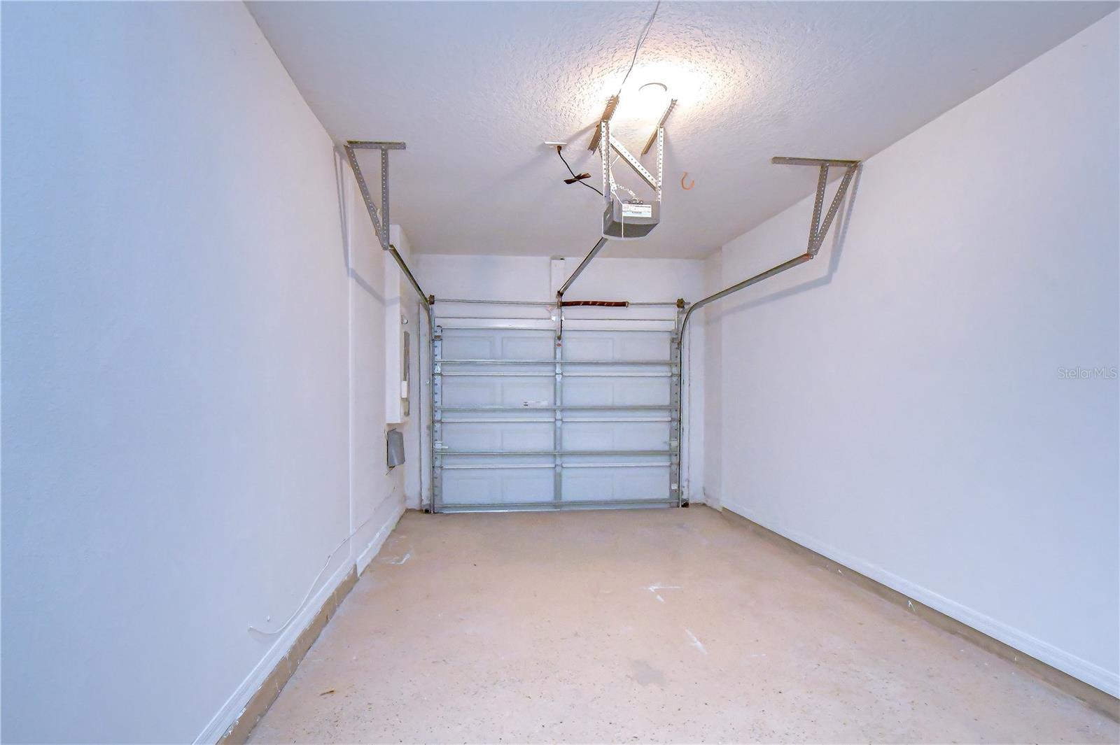 BALLANTRAE VILLAGE 01 - Residential Lease