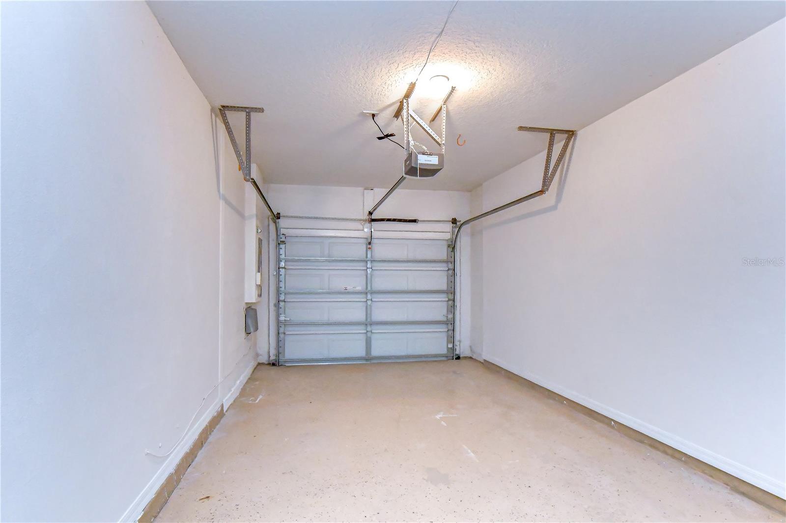 BALLANTRAE VILLAGE 01 - Residential Lease