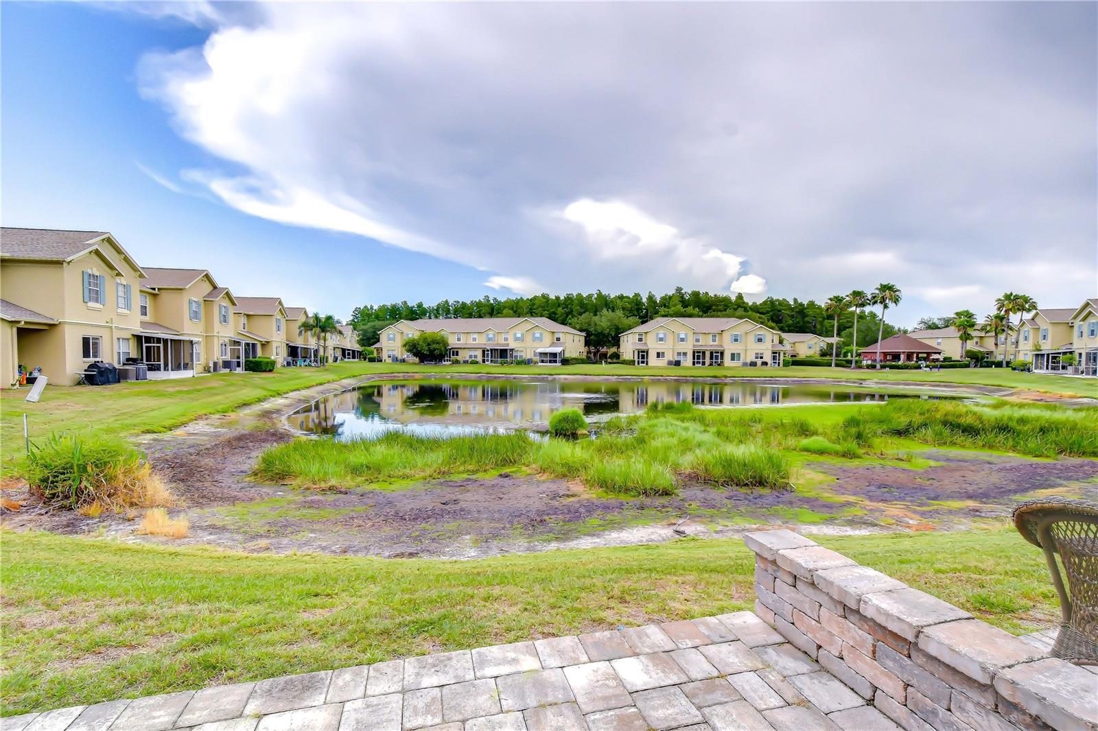BALLANTRAE VILLAGE 01 - Residential Lease